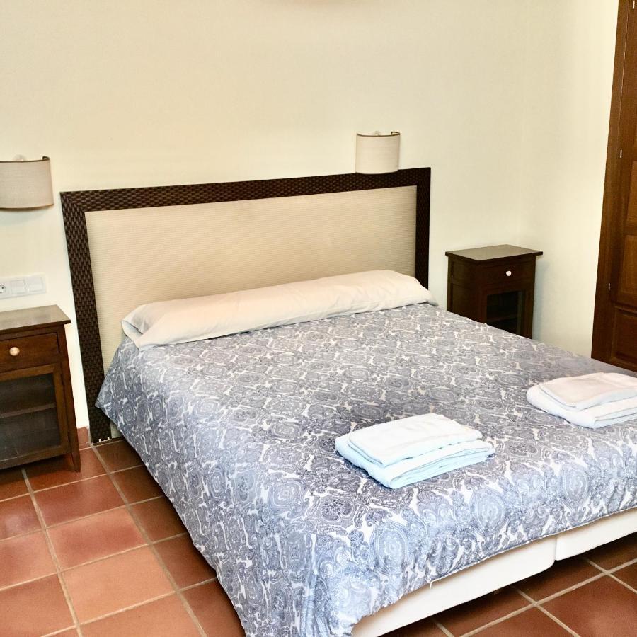 Penzion Casa Roble Almenara de Tormes Exteriér fotografie