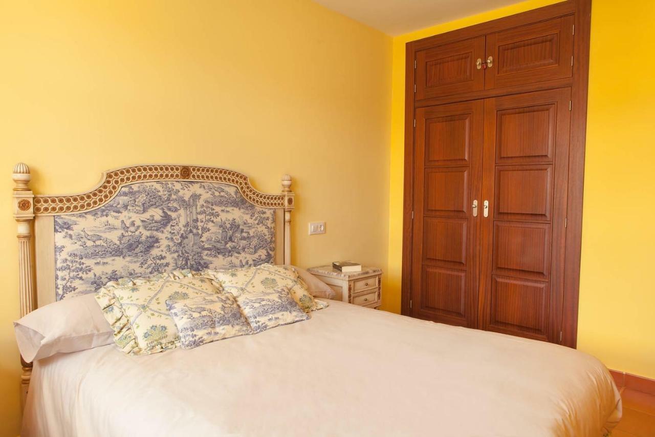 Penzion Casa Roble Almenara de Tormes Exteriér fotografie