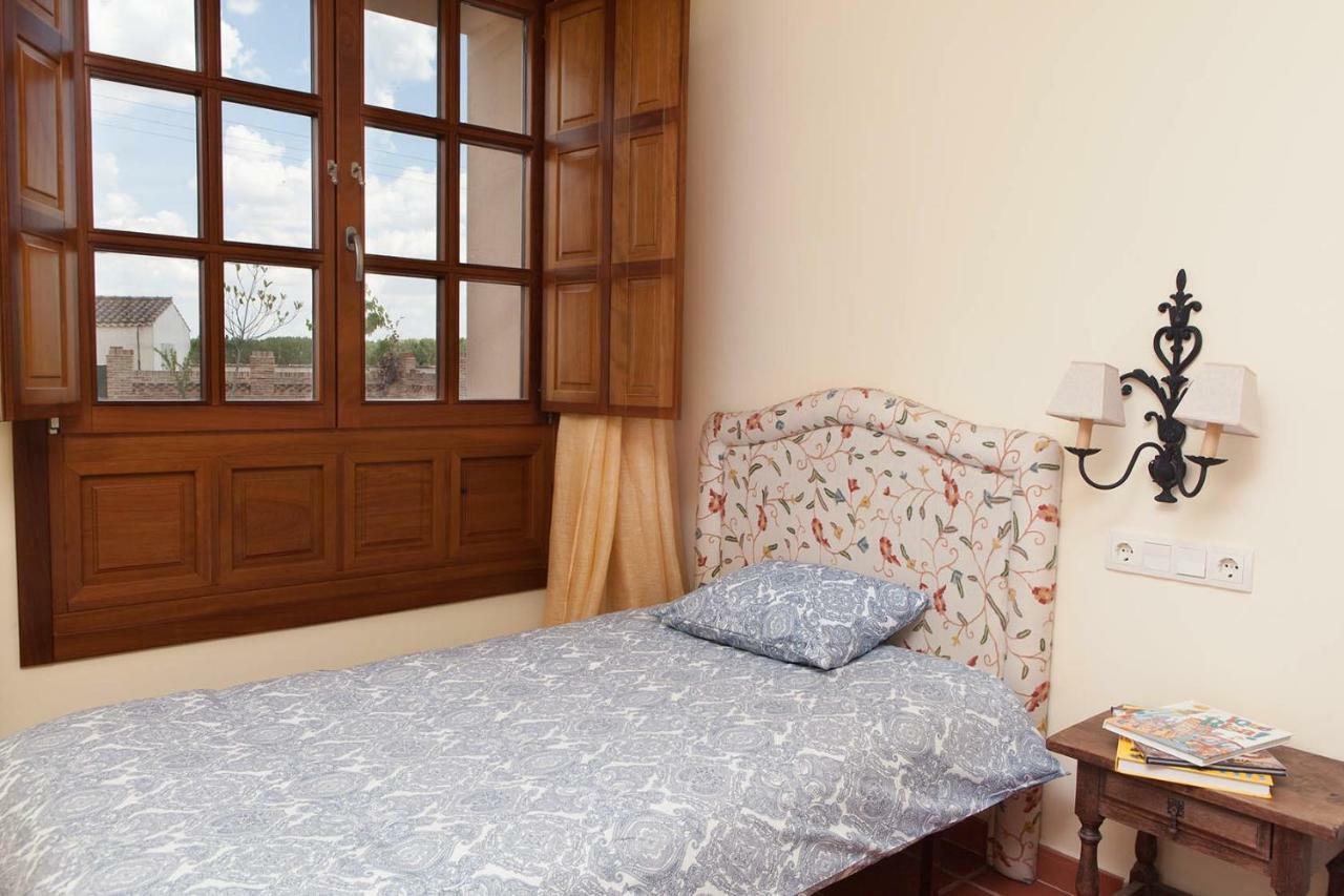 Penzion Casa Roble Almenara de Tormes Exteriér fotografie